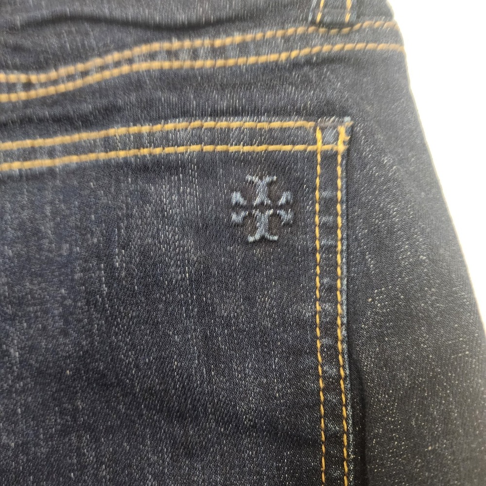 Tory Burch Women's Dark Denim Blue Jean Size 27 Straight Leg Gold Button Logo - Picture 11 of 14